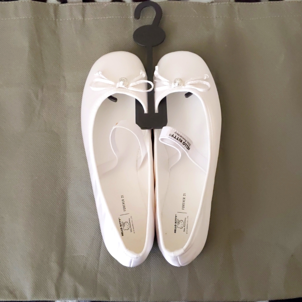 Forever 21 x Hello Kitty 50th Anniversary ballet flats
